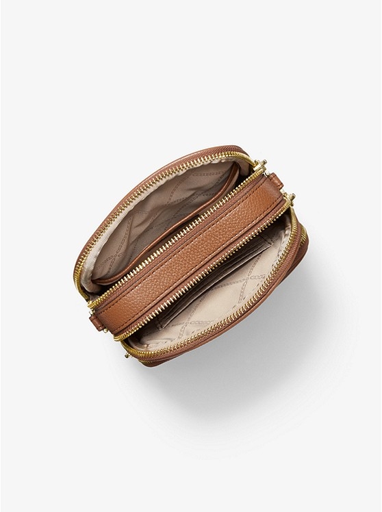 Каталог Jet Set кожаная сумка среднего размера через плечо с логотипом от магазина Michael Kors