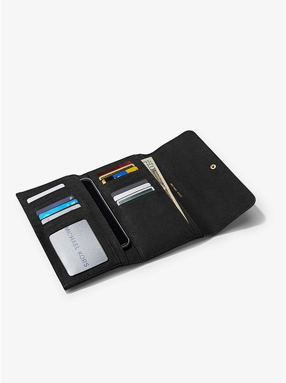 Каталог Tri-fold кожаный кошелек от магазина Michael Kors