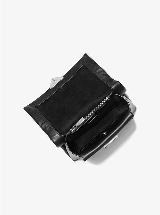 Каталог Cece кожаная сумка через плечо с откидным верхом среднего размера от магазина Michael Kors