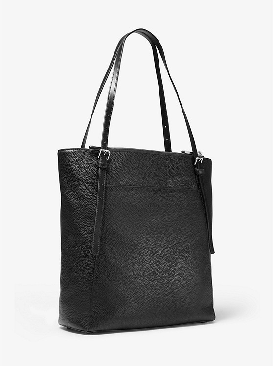 Каталог Susan кожаная стеганая сумка среднего размера от магазина Michael Kors