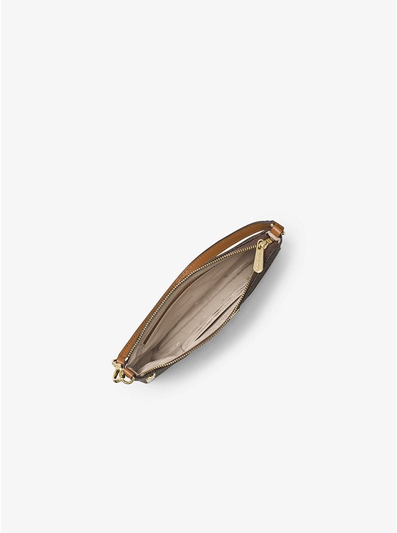 Каталог Большая сумка с браслетом и логотипом от магазина Michael Kors